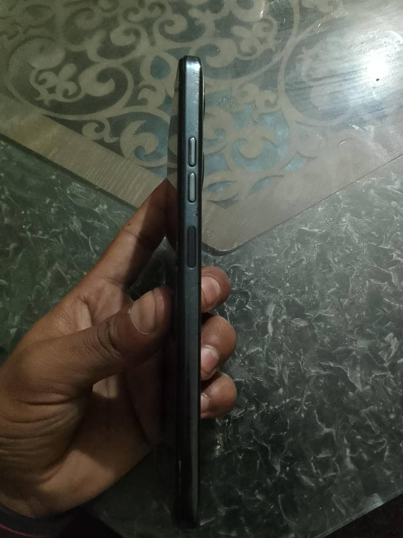 Tecno Spark 10C 3