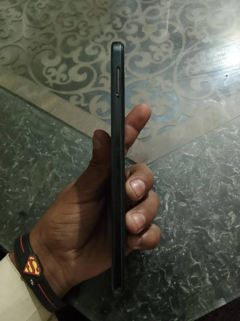 Tecno Spark 10C 4