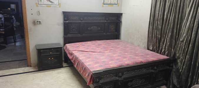 King Size Bed with 2 Side Tables and dressing table with spring mattr