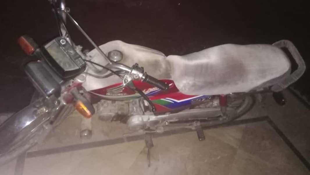 CD 70 2013 Model Engine Condition Excellent 1