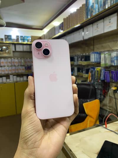 Apple iPhone 15