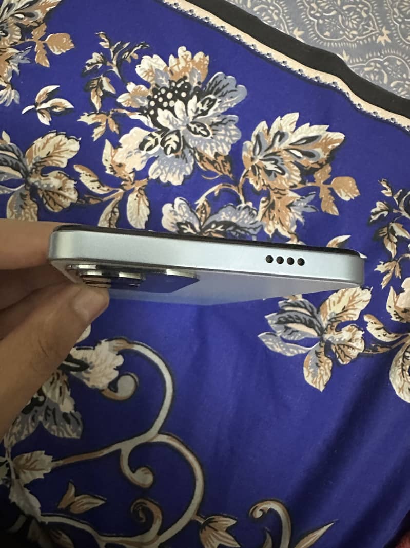 Mobile 1