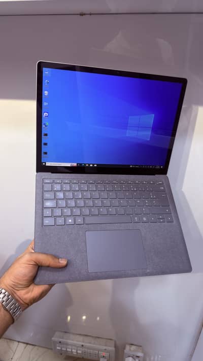 Microsoft Surface Laptop 3 | Core i5 10th Gen | 8GB RAM | 256GB SSD