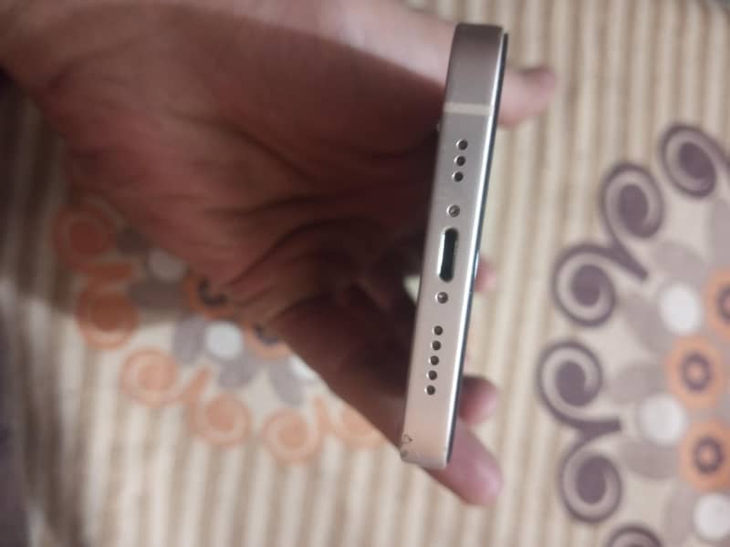 Apple iPhone 12 2
