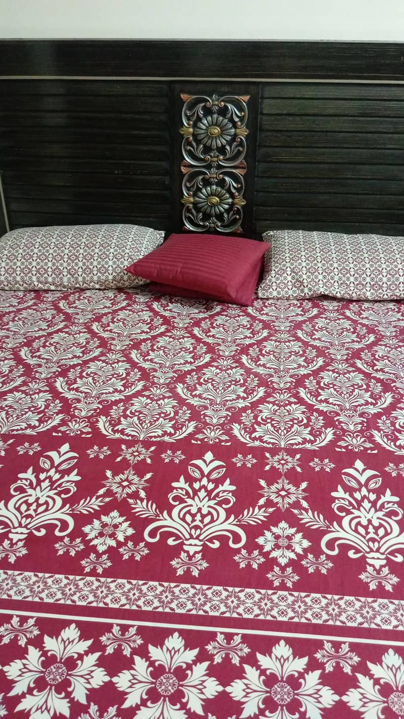 double bed 0