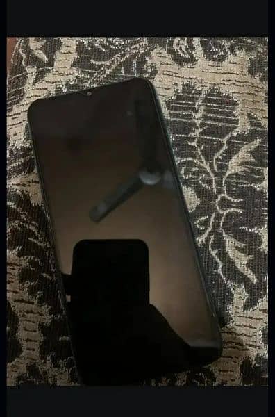 redmi 9t hai 4+2/128 gb only exchange