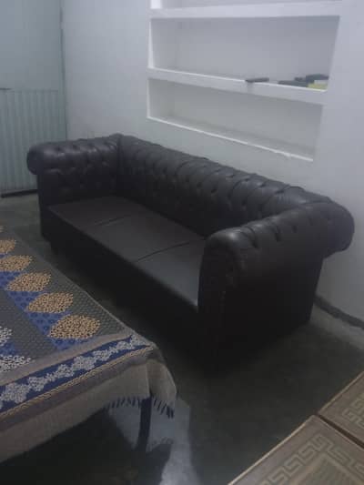 full sofa set 5 seater + table +tools for sell wahcantt