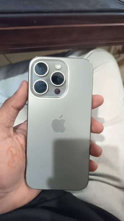 Apple iPhone 15 Pro