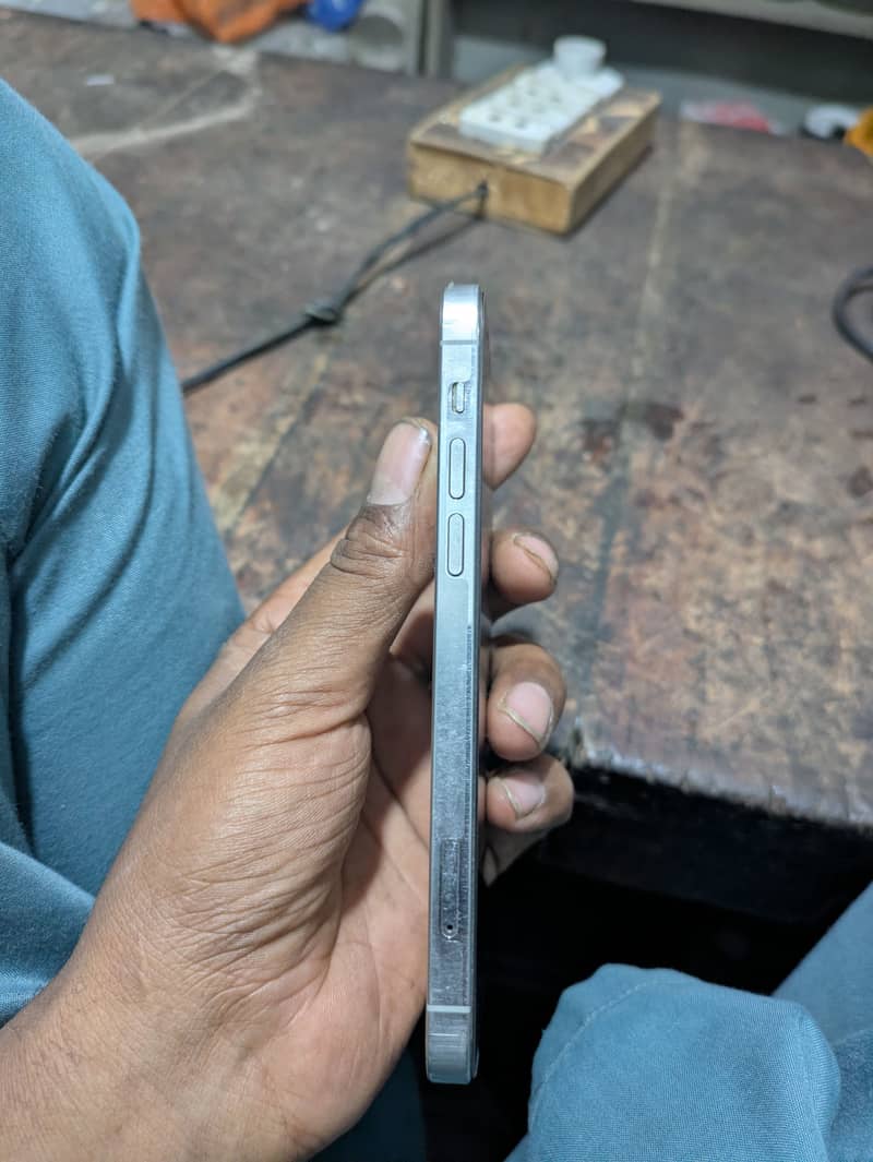 Apple iPhone 12 Pro 5