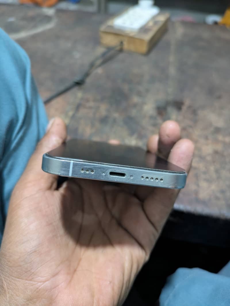 Apple iPhone 12 Pro 6
