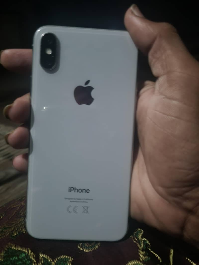 Apple iPhone X 0