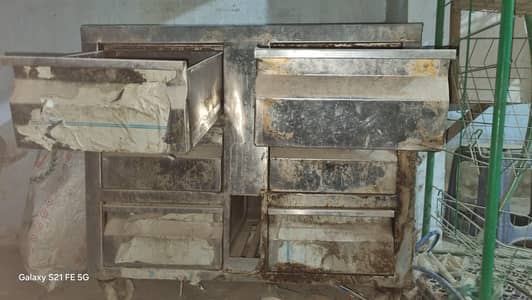 oven/food warmer for Bakery