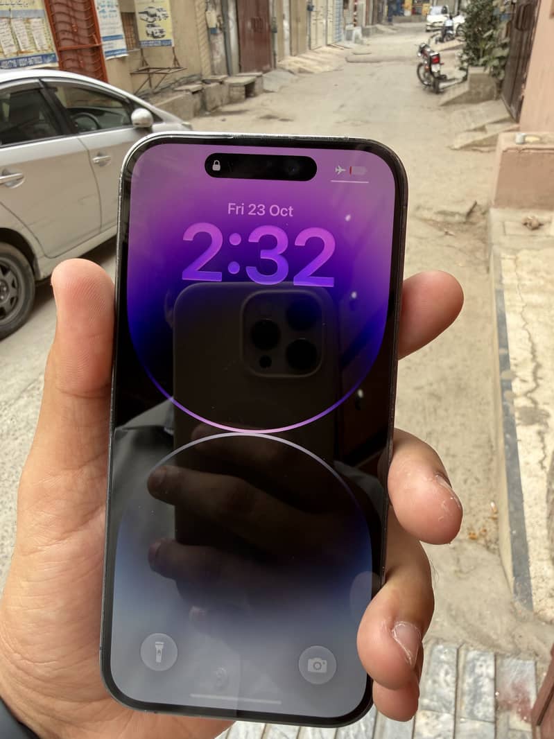 Apple iPhone 14 Pro 3