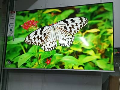 Crystal Display Shinee Screens Available in All sizes Now 32 inch
