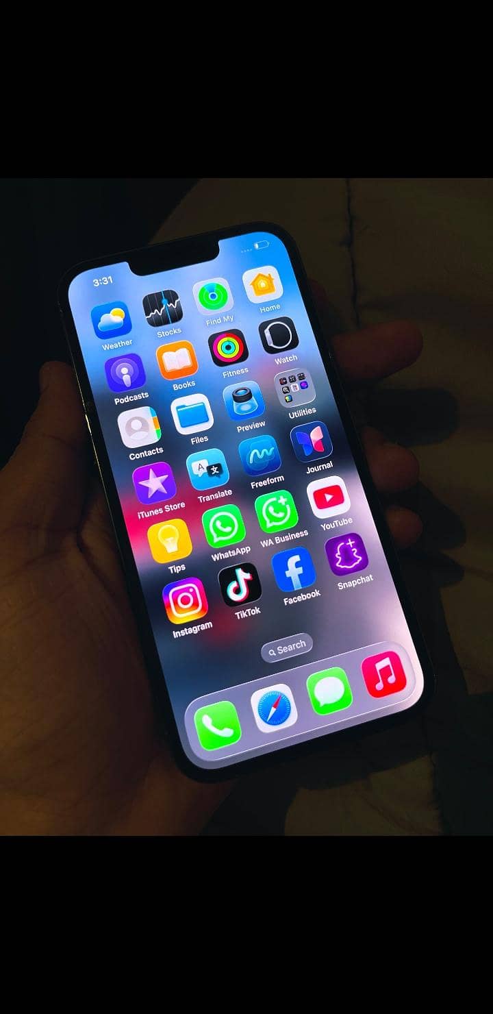Apple iPhone 13 Pro 2