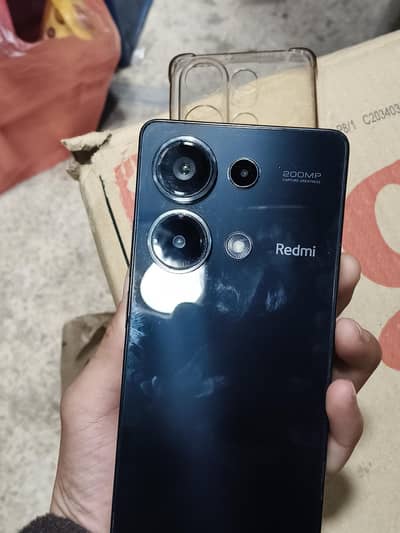 Xiaomi Redmi Note 13 Pro
