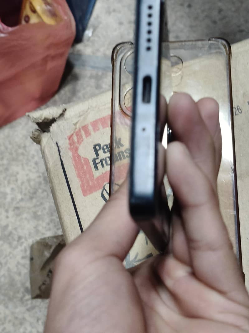 Xiaomi Redmi Note 13 Pro 6