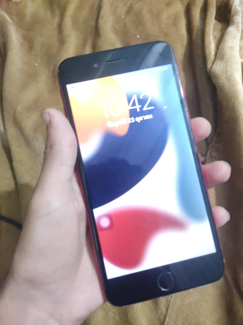 Apple iPhone 7 Plus 3
