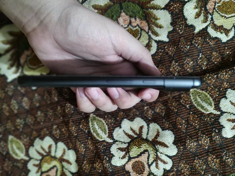 Google Pixel 8 5