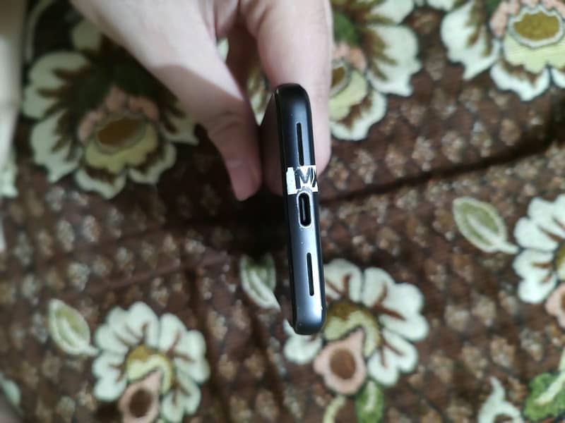 Google Pixel 8 6
