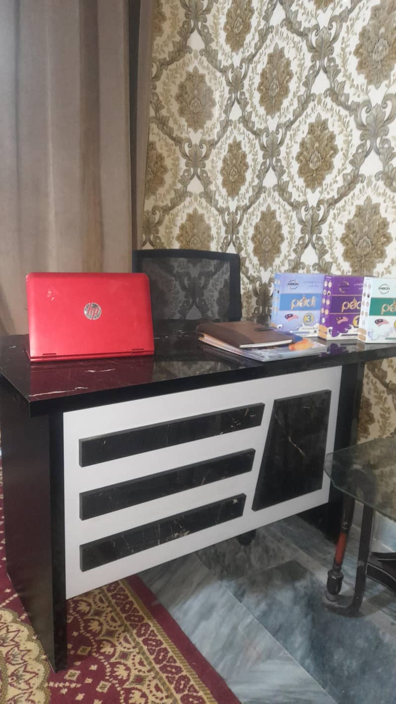 office table 0