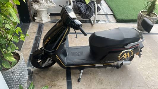 Aima one Scooty
