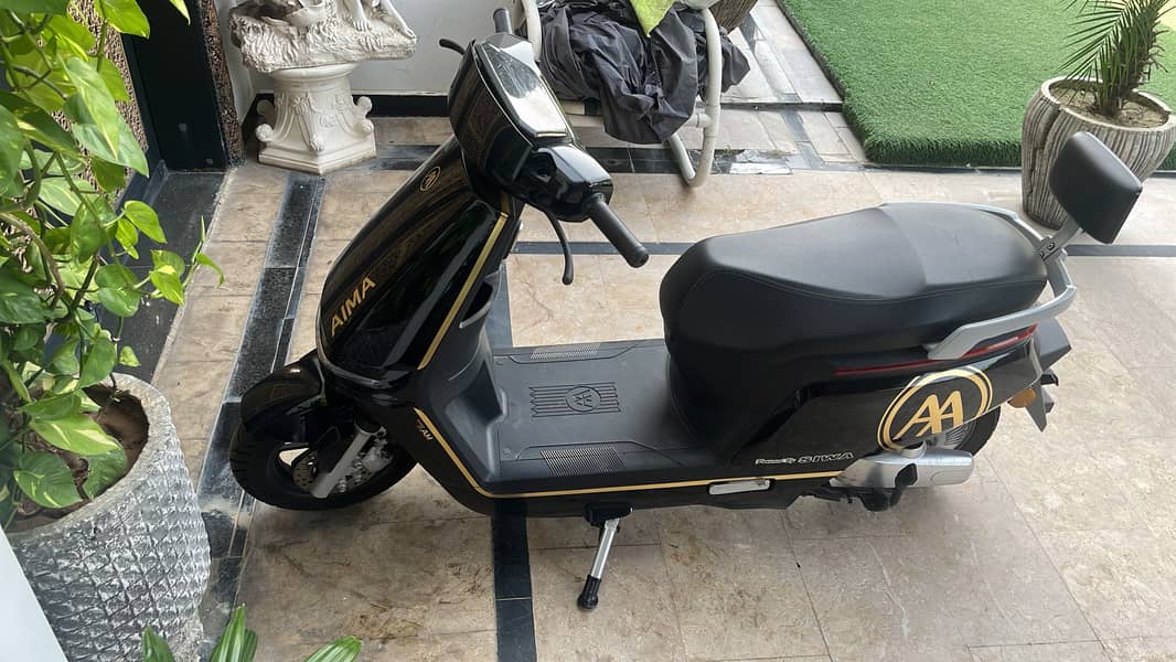 Aima one Scooty 0