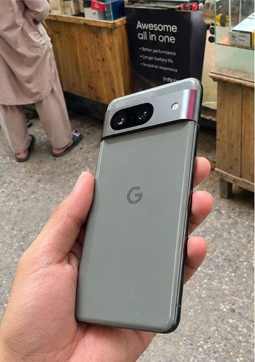 Google Pixel 8 1