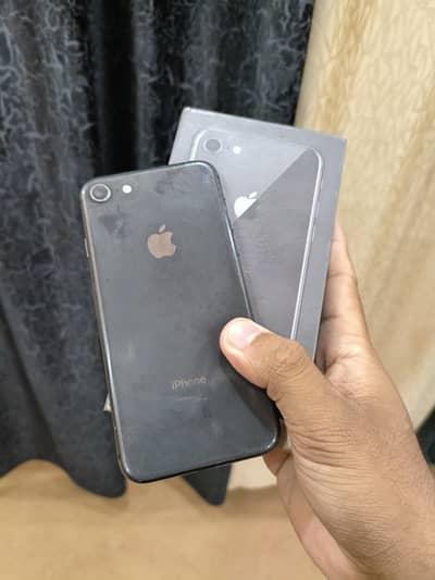 Apple iPhone 8