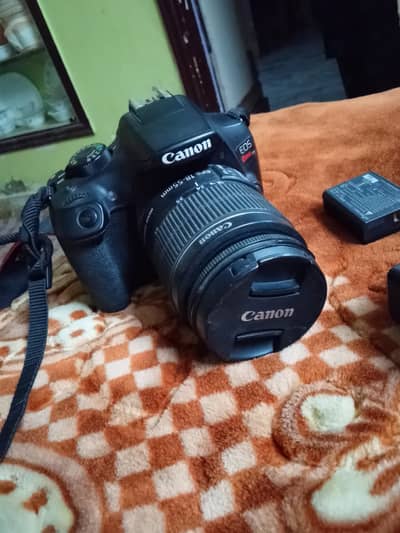 Canon Rebel t6 1300D