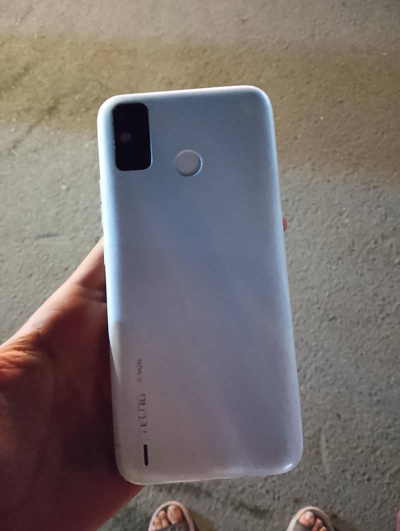 Tecno Spark Go 1