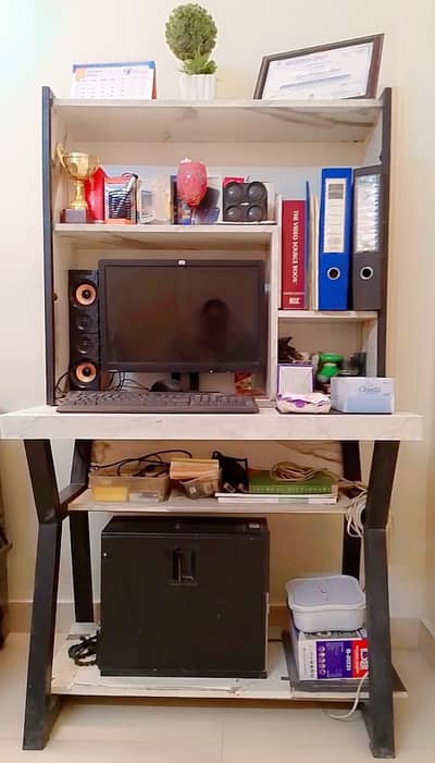 computer table