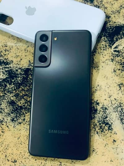 SALE OR EXCHANGE  Samsung  S21 5G