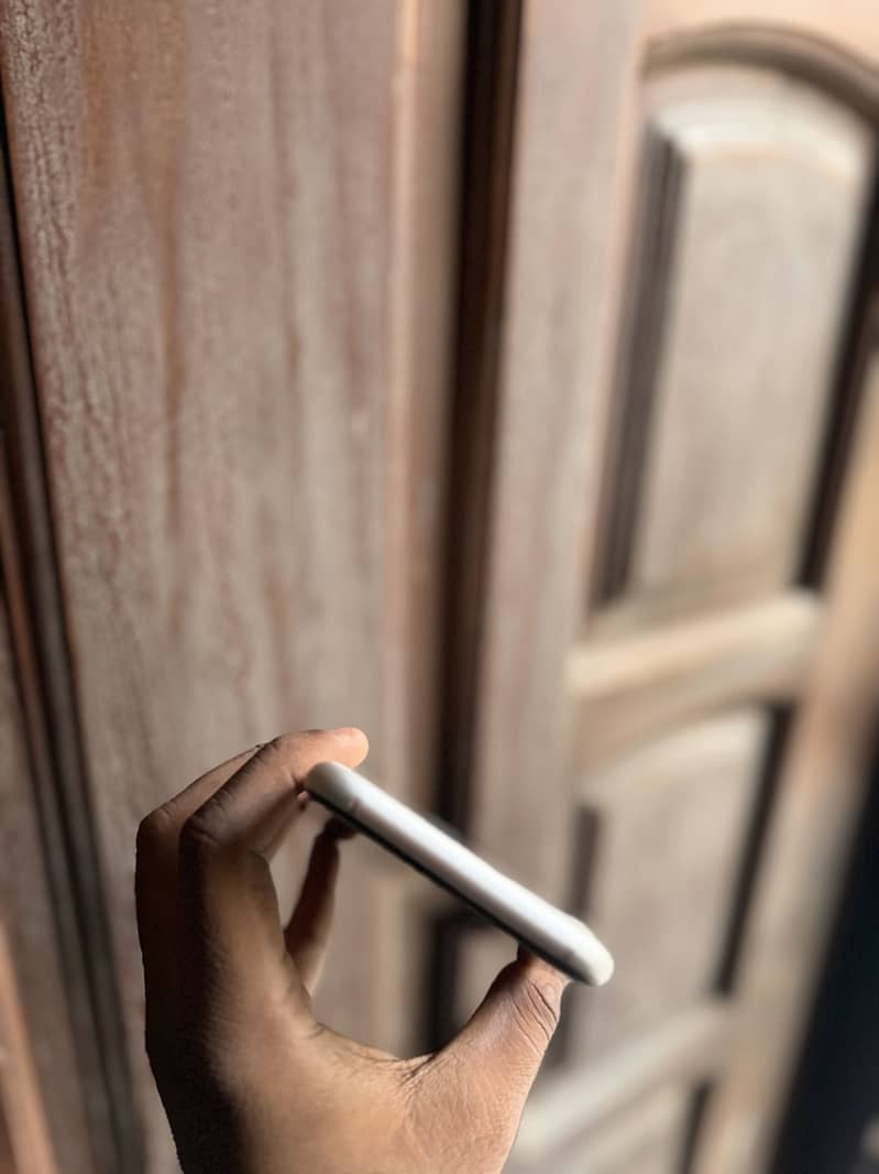 Apple iPhone 11 pta approved dual 64 gb 2