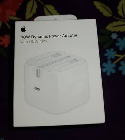 Apple 40W Dynamic Power Adapter with 60W Max