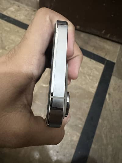 Apple iPhone 14 Pro