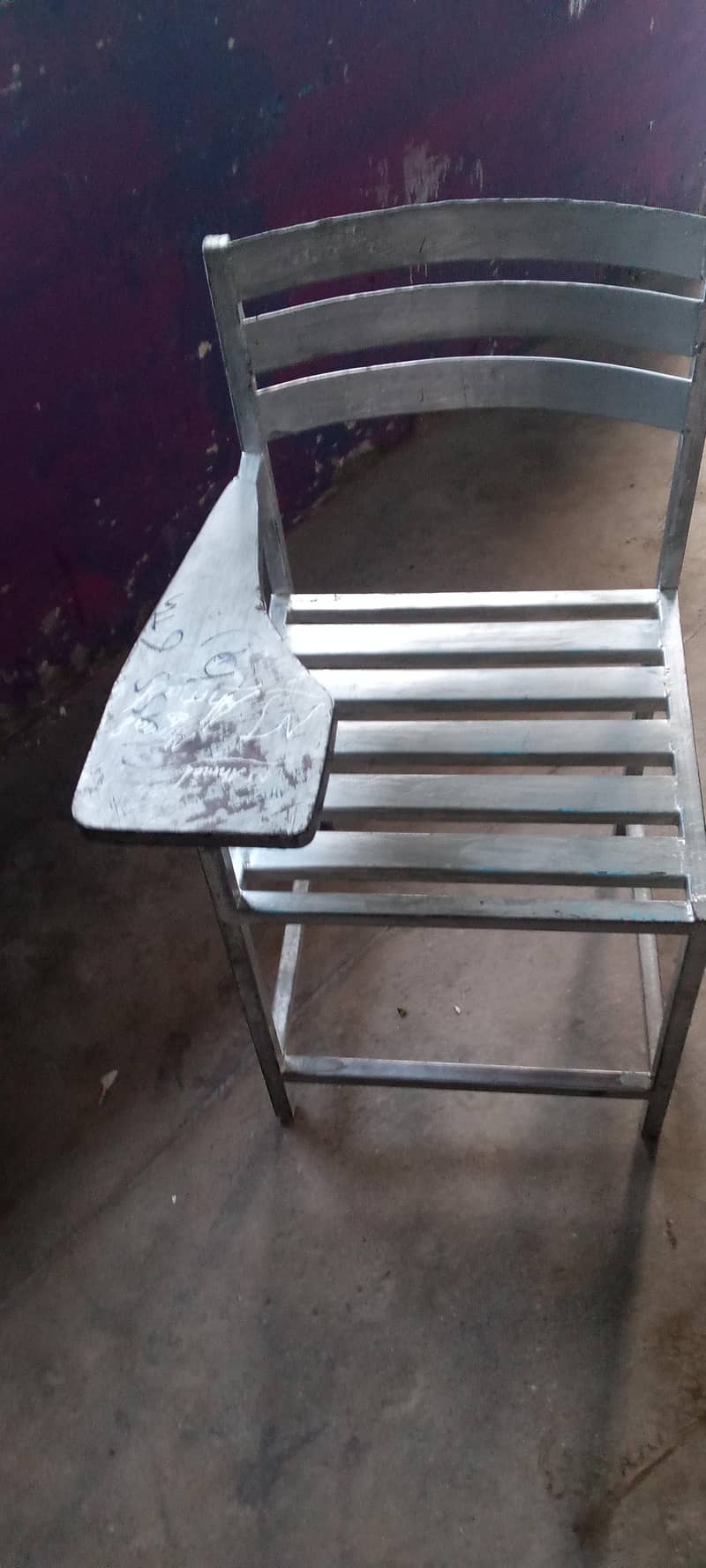 school chairs 1
