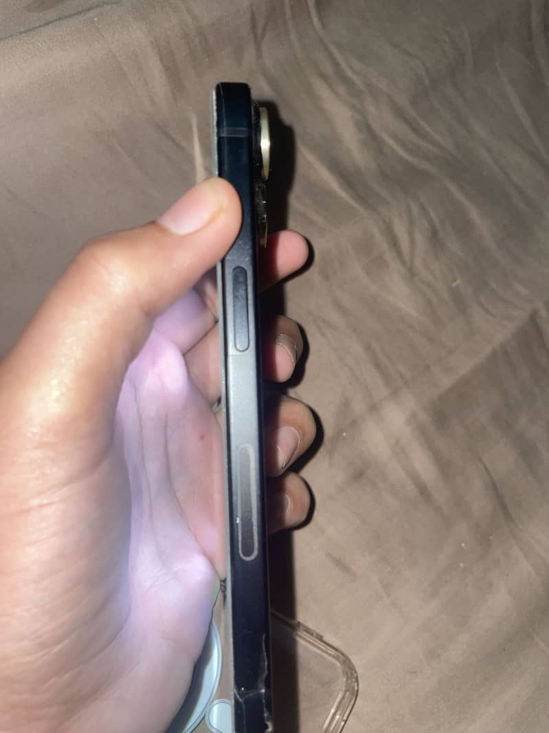 Apple iPhone 15 1