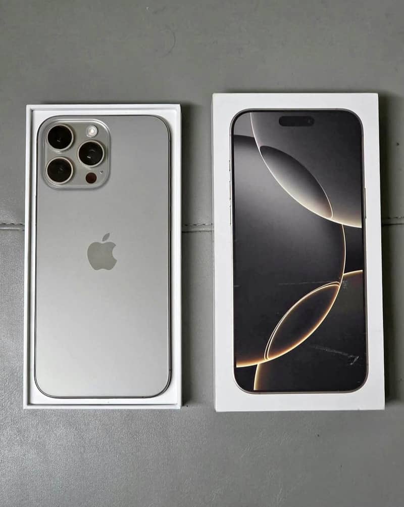 Apple iPhone 16 Pro Max 0
