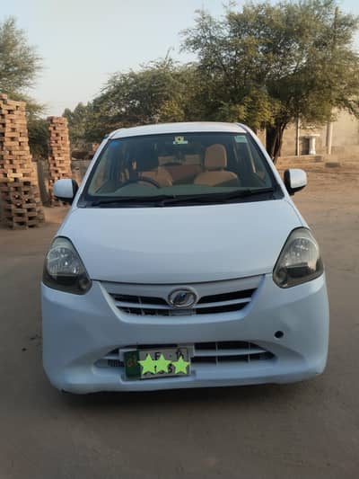 Daihatsu Mira 2013