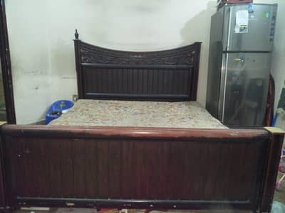 URGENT SALE DUBBLE BED