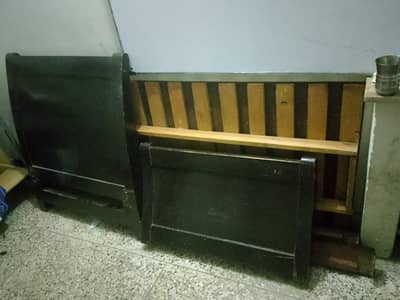 pair of single bed