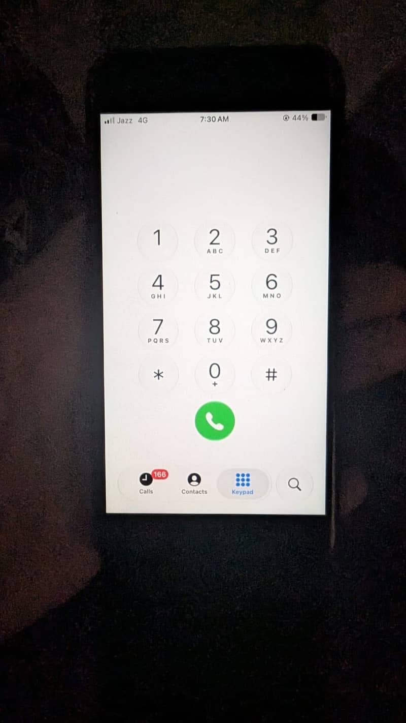 Apple iPhone SE 2020 8
