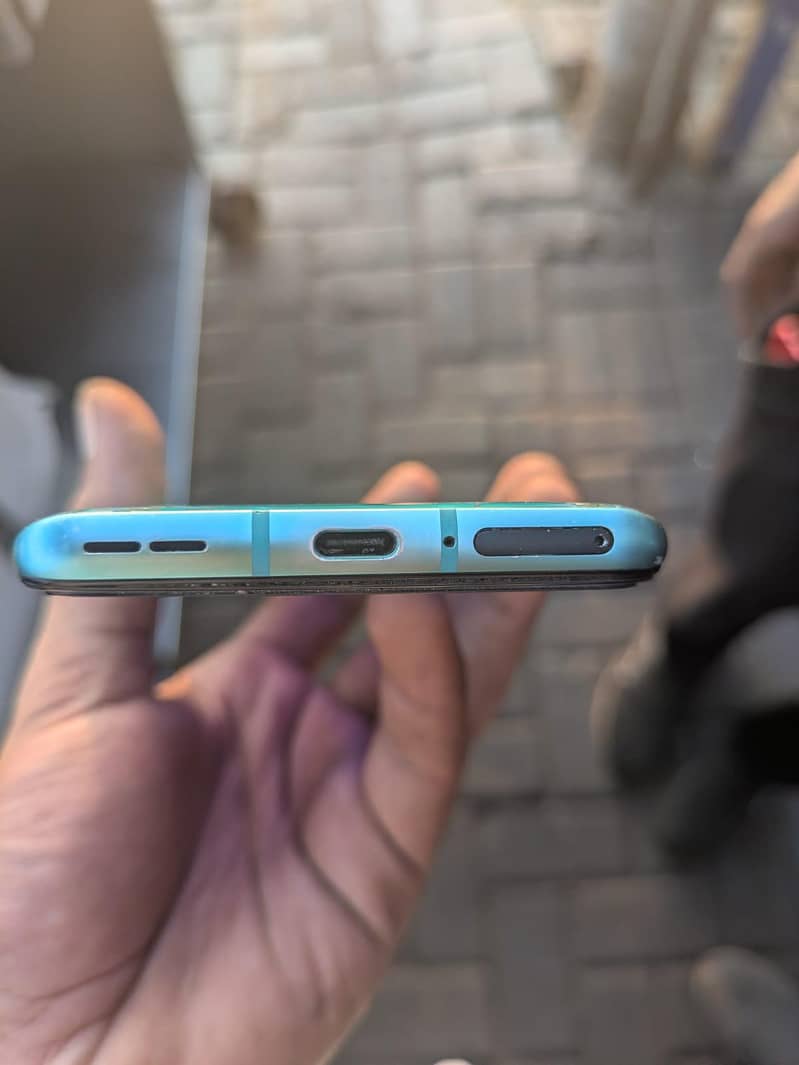 One Plus 8T 3