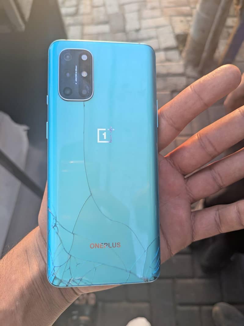 One Plus 8T 4