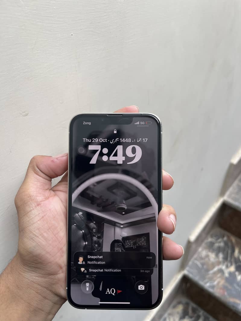 Apple iPhone 13 Pro 6