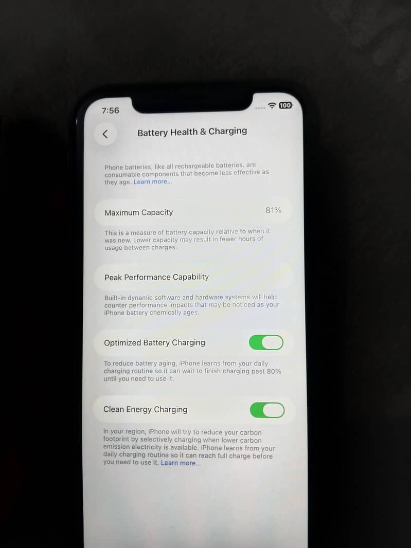 Apple iPhone 11 4