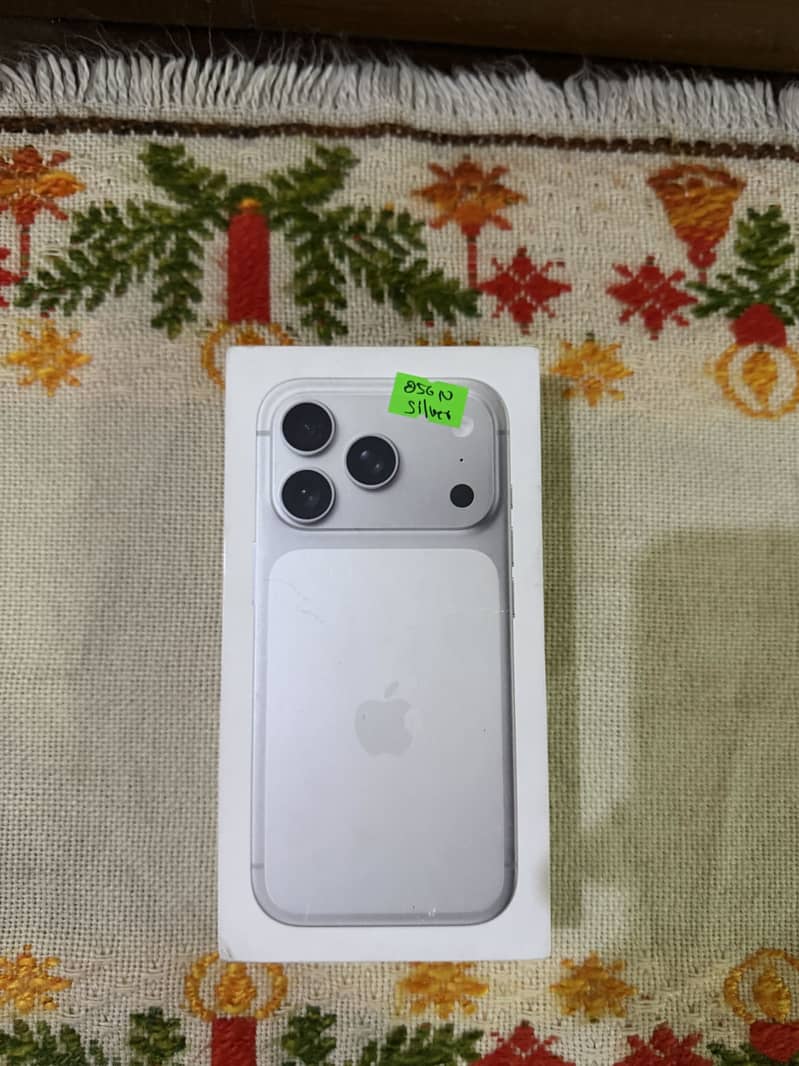 Apple iPhone 17 Pro 0