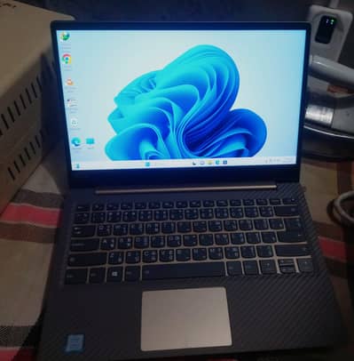 Lenovo IdeaPad i5 8th Gen 8/256 FHD