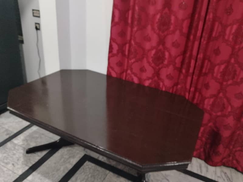 Dinning Table 0